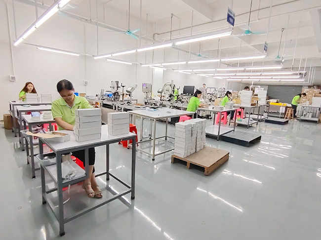 杰众生产车间03