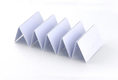 非接触式IC卡与接触式IC卡的区别