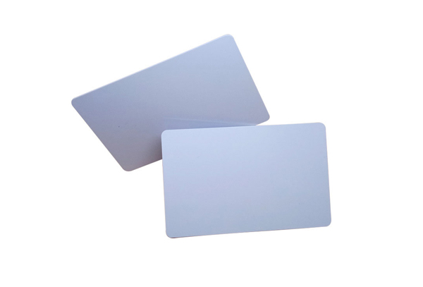 PVC白卡的介绍和应用