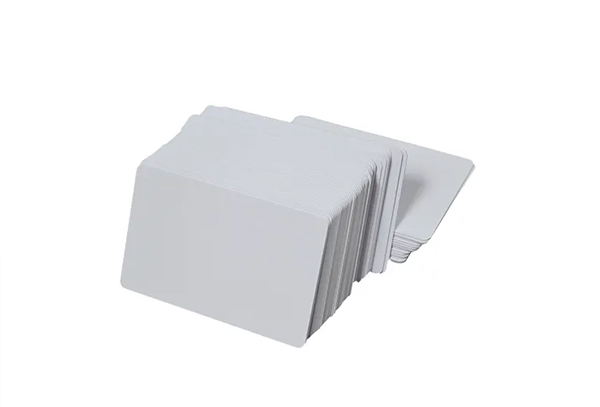 覆膜PVC白卡制作